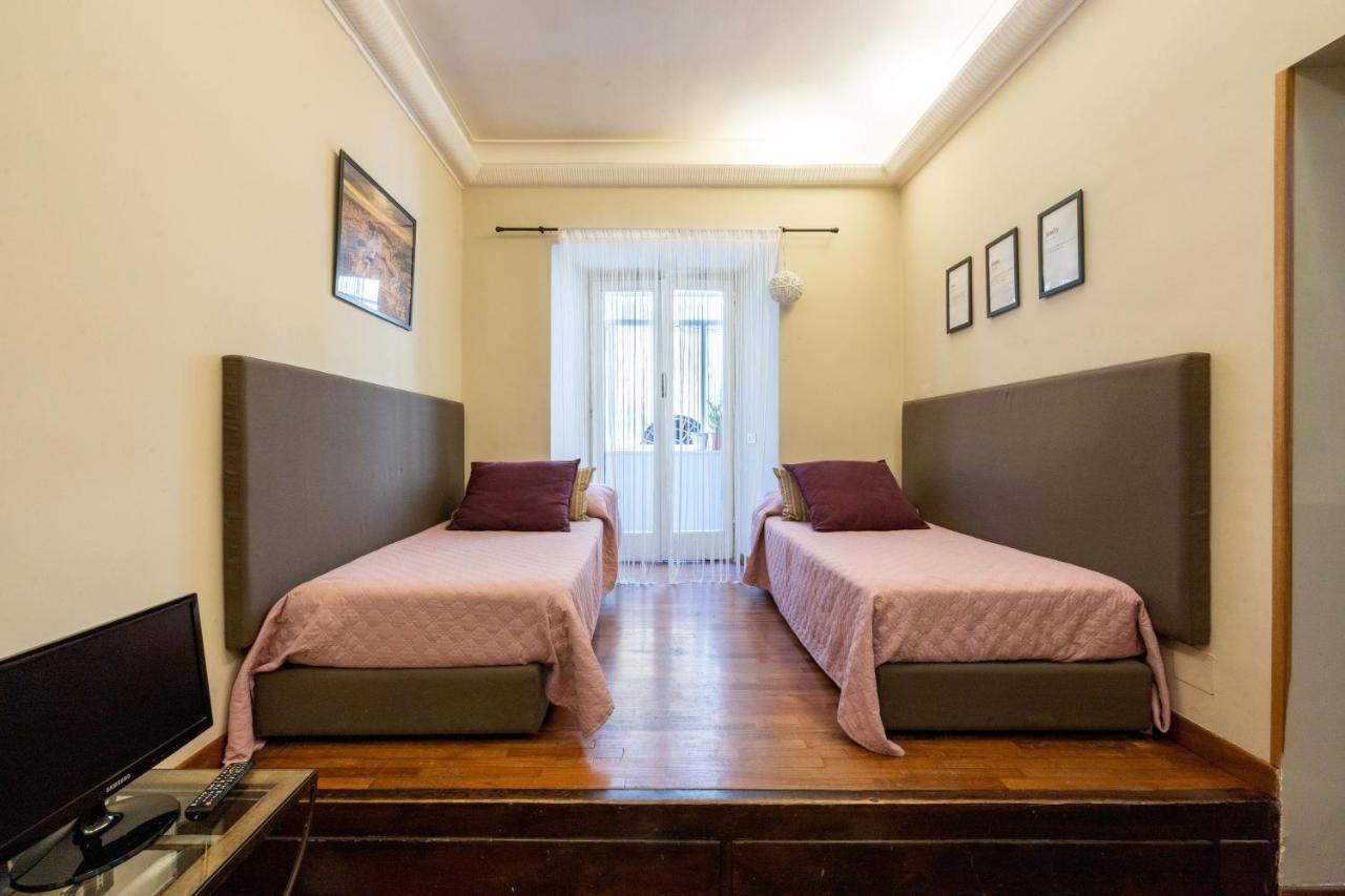 Colosseo Ohana Suite Intero Appartamento Open Space โรม ภายนอก รูปภาพ