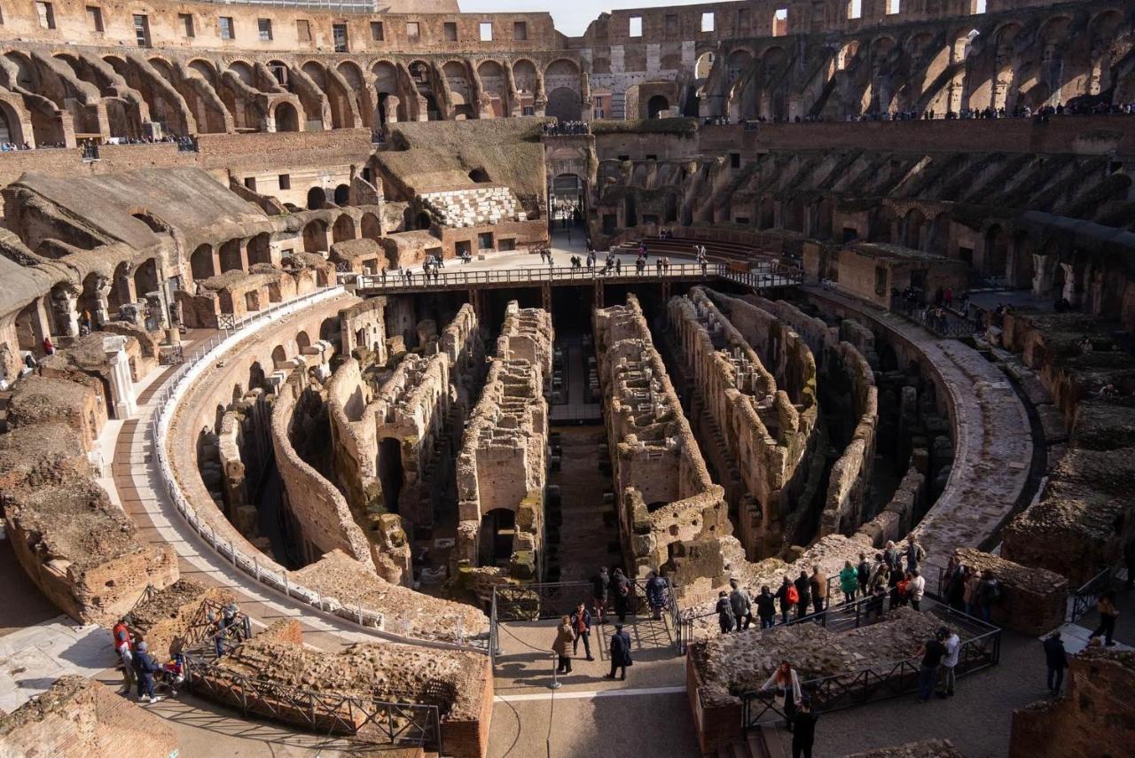 Colosseo Ohana Suite Intero Appartamento Open Space โรม ภายนอก รูปภาพ